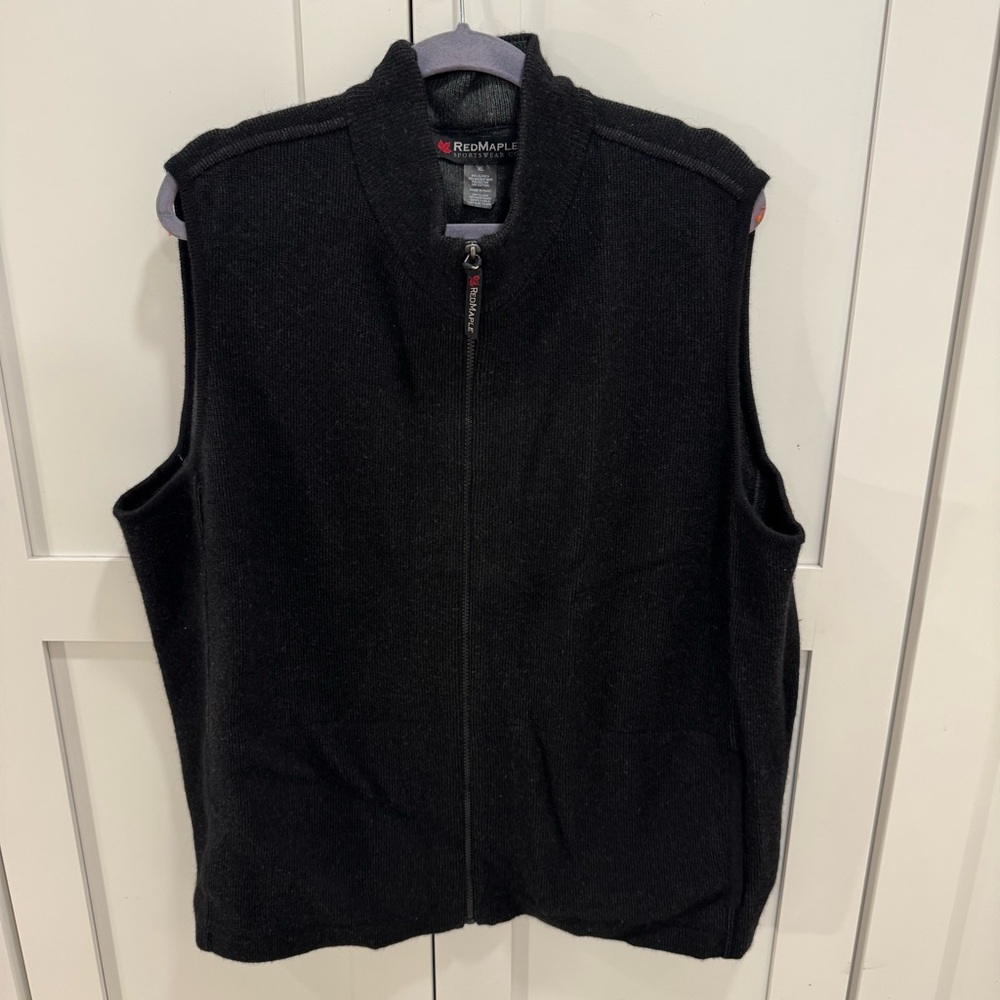 Men's red maple Black alpaca blend Sleeveless zip up vest sz XL